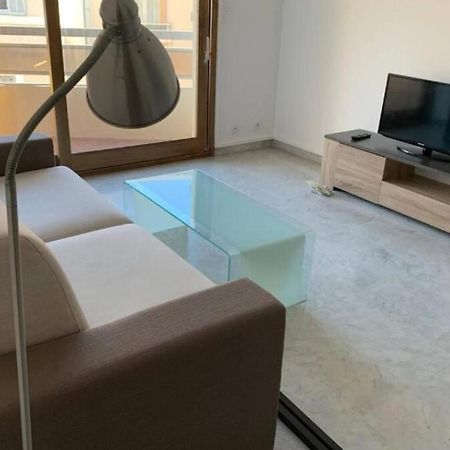 Apartment In Ница Екстериор снимка